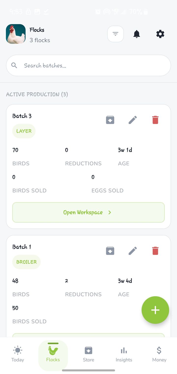 Kaji flock workspace showing poultry batch records and performance
